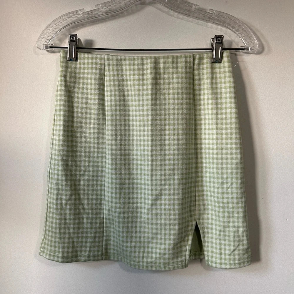 BaeVely Green & White Checkered  Mini Skirt‎